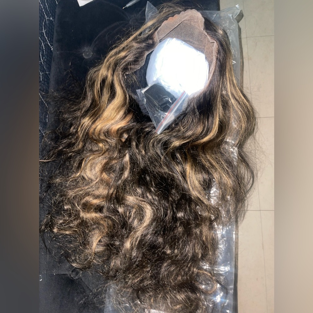 13x4 lace frontal highlight wig